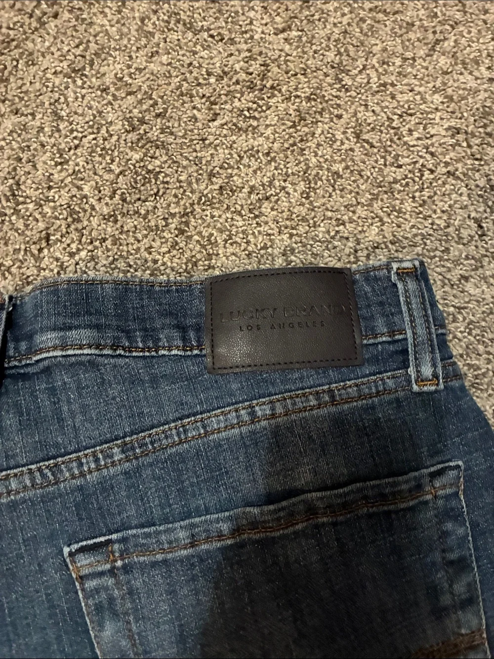 Lucky Brand Men's Straight Jeans in Medium Blue Wash